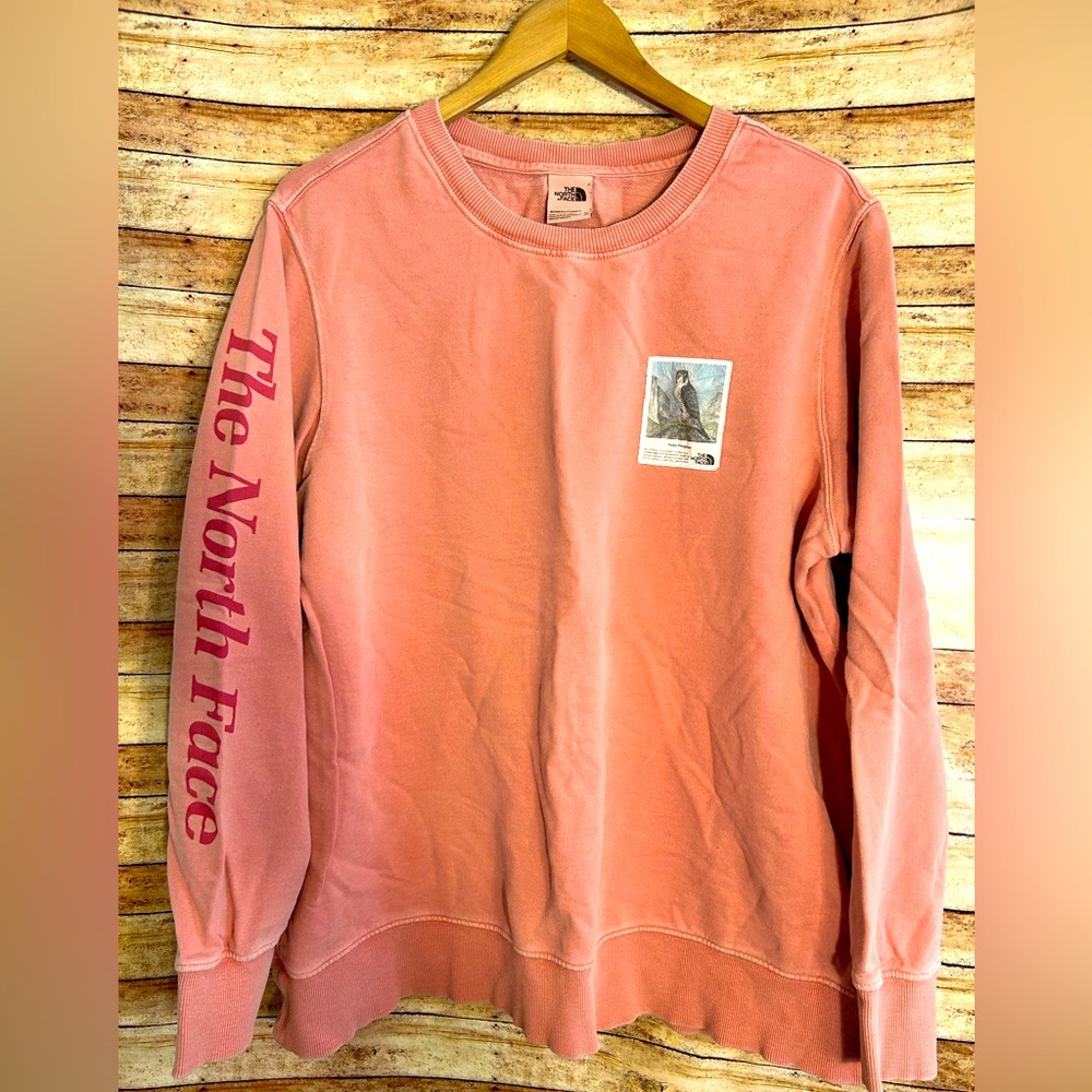 The north face women’s XL sweatshirt, pink